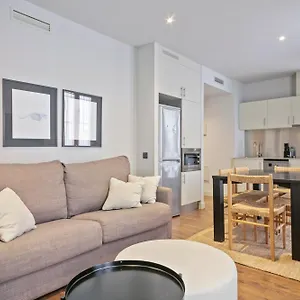 Uma Suites Barceloneta Beach Barcelona