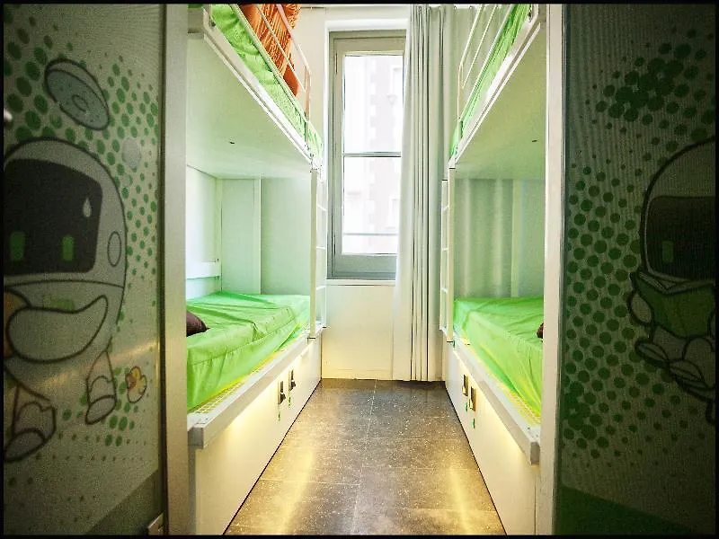 Urbany Hostel Bcn Go! Barcelona 0*,